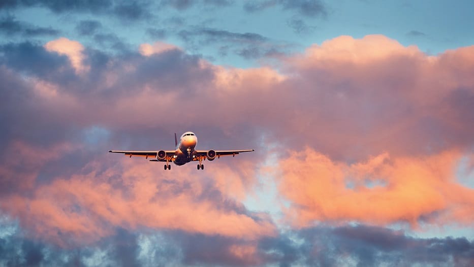 Innovación y sostenibilidad: cómo reducir las emisiones en la aviación