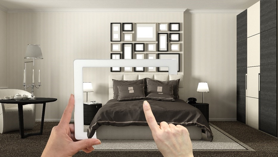 New trends in hotel technology