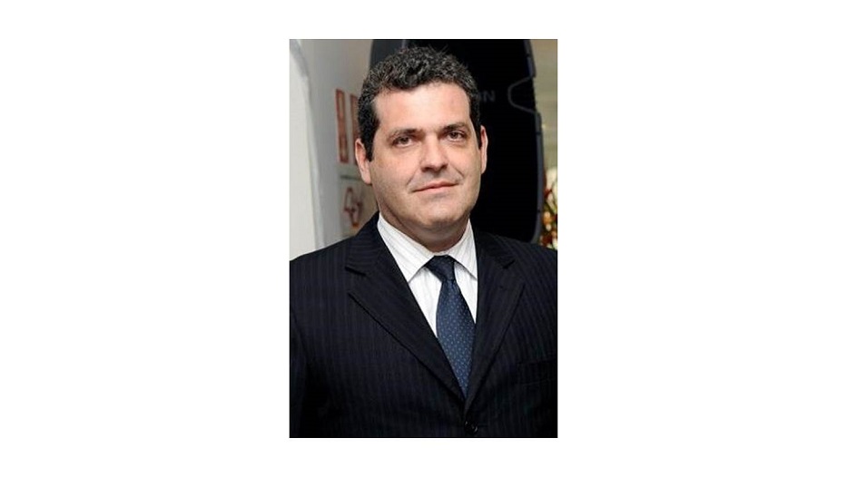 camilo buzzi director general en bb mapfre