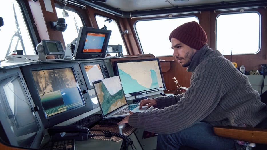 Satellite communication in the marine industry